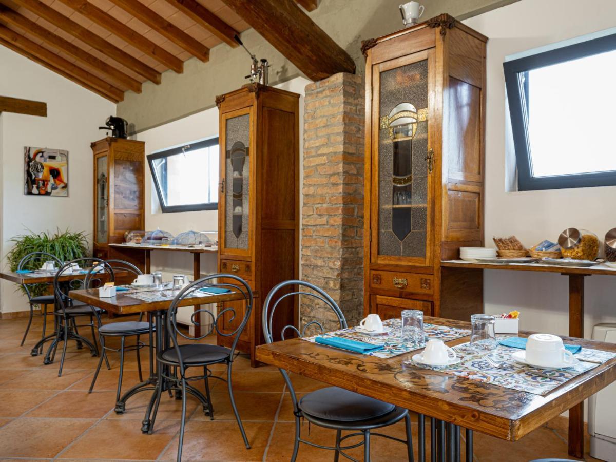 Fermo Della Guazzona Bed & Breakfast Busseto Ngoại thất bức ảnh