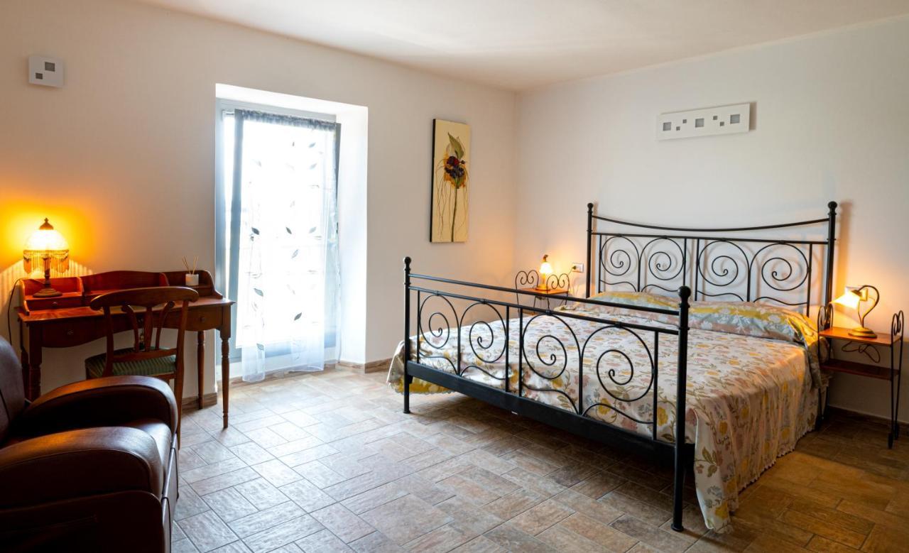 Fermo Della Guazzona Bed & Breakfast Busseto Ngoại thất bức ảnh